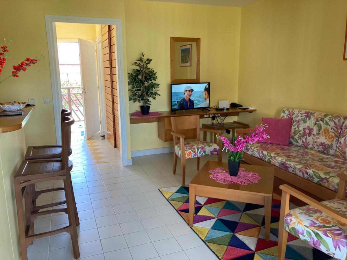 Appartement Arc En Ciel 3 Pieces Avec Acces Piscine Et Plage Saint-Francois  Exterior photo