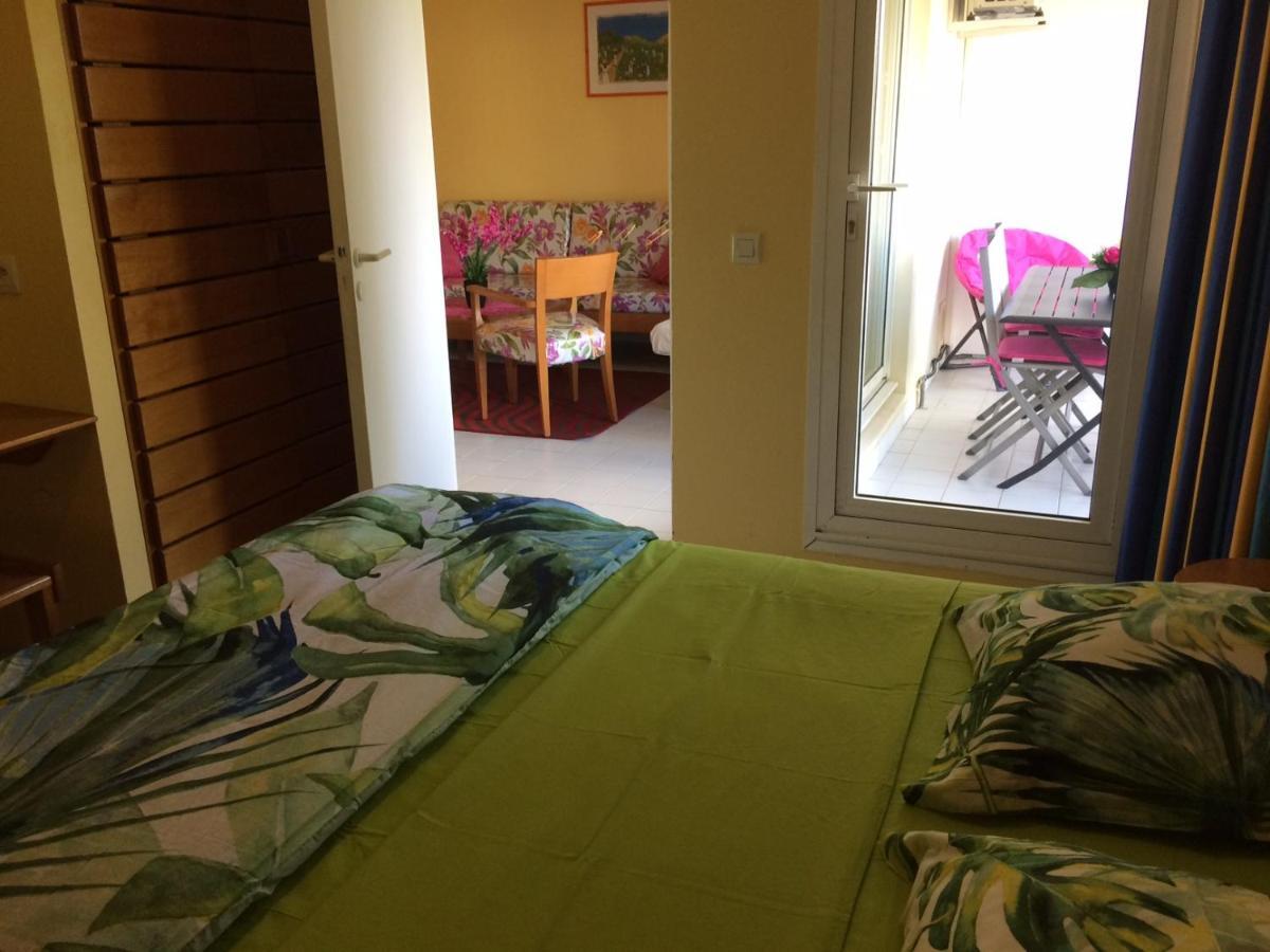 Appartement Arc En Ciel 3 Pieces Avec Acces Piscine Et Plage Saint-Francois  Exterior photo